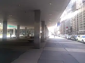 View along Park Avenue, showing the columns supporting Lever House