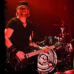 Guitarist Peredur ap Gwynedd