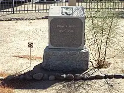 The grave of Frank B. Moss in the "Independent Order of Odd Fellows Cemetery" section.