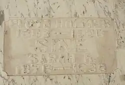 Crypt of Floyd Holmes Sine (1869–1936) and his wife Sarah R. Sine (1876–1939).