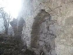 Առաքելոց գյուղատեղու քարավանատուն Caravansarai in Araqelots village