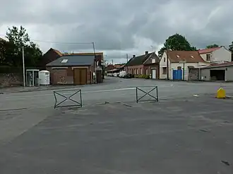 Quéant seen from next to the church