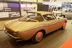 Rear view of the Loraymo