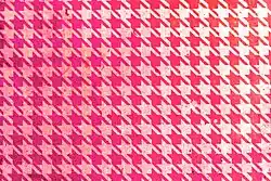 Red and white houndstooth pattern