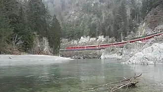 Train passing through the Ruinaulta