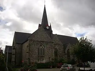 The church of Saint-Pierre, in Sérent