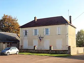The town hall in Saint-Maurice-aux-Riches-Hommes
