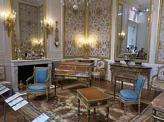 The Salle Marie Antoinette of the Louvre