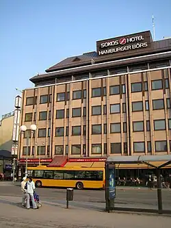 The Hamburger Börs hotel between 1979 and 2019 was designed by Pauli Lehtinen.[6]
