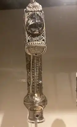 Full view St. Fillan’s Crozier