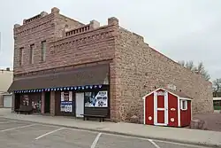 Businesses on West Wall Street