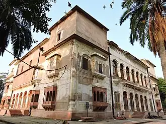 Left and front Side view.