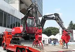 Heavy Machinery Transport Vehicles