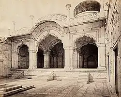 Samuel Bourne, "The Motee Musjid. Delhi. 1351," 1863–1869, photograph mounted on cardboard sheet, Department of Image Collections, National Gallery of Art Library, Washington, DC