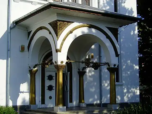 The Neo-Brâncovenesc porch of Saint Haralambie.