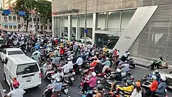 Ton_Duc_Thang_Boulevard,_Saigon_(53175235174)