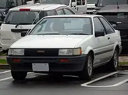 Corolla Levin GT coupé with standard grille (AE86, pre-facelift)