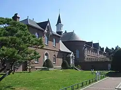 An appearance of the main building (2008)