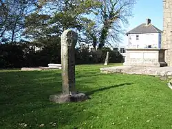 Fig. d10: two crosses in Camborne churchyard