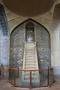 Flight of steps leading to the minbar