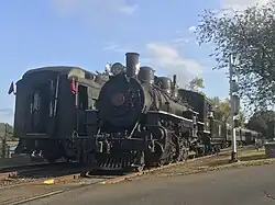 No. 40 running around the train at Deep River in October 2021