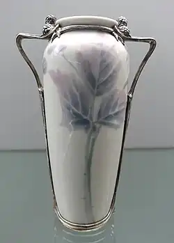 Vase with blackberry, painting by Per Algot Eriksson, and silver by E. Lefebvre, in the Bröhan Museum, Berlin