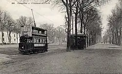 The Sèvres Versailles tramway serving Paris Avenue in the early 20th century (after electrification in 1913), now replaced by the RATP bus line 171.