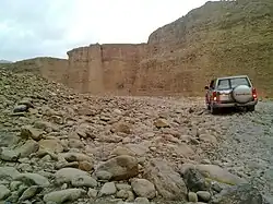 Crossing the wadi