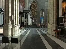 View of the northern aisle